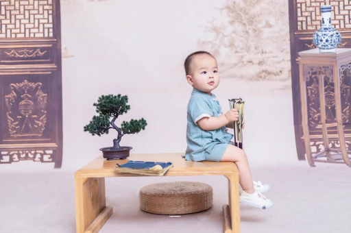 陇南孕妇肚子上的黑线